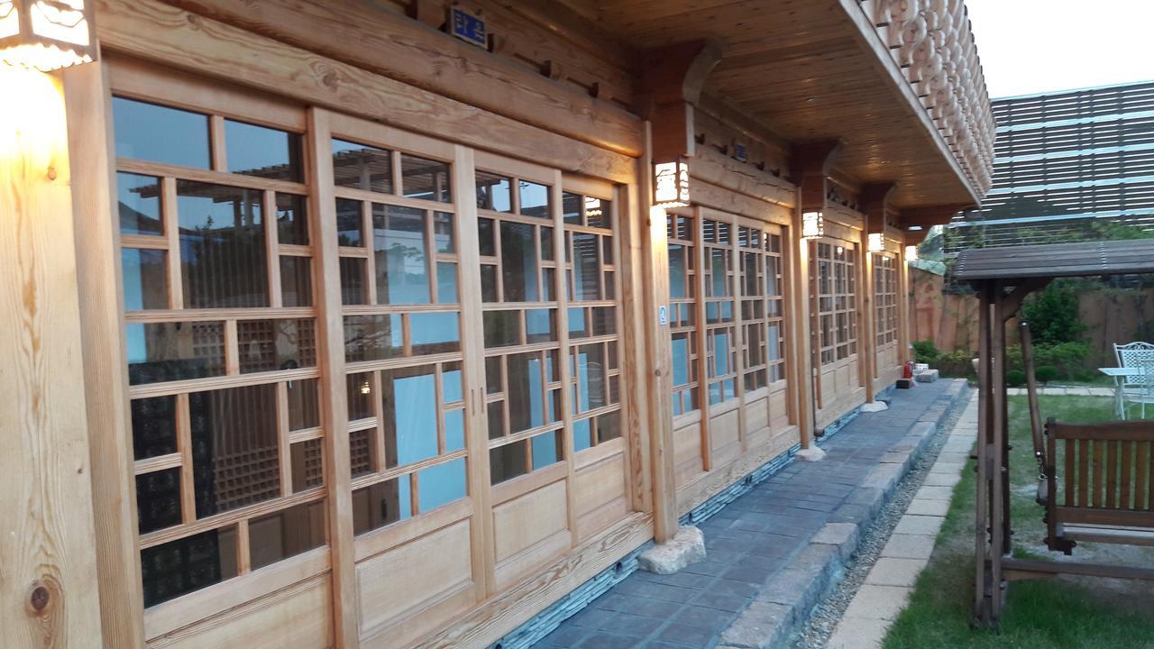 Hotel Hwangnam Gotaek Keumseulchae Gyeongju Esterno foto